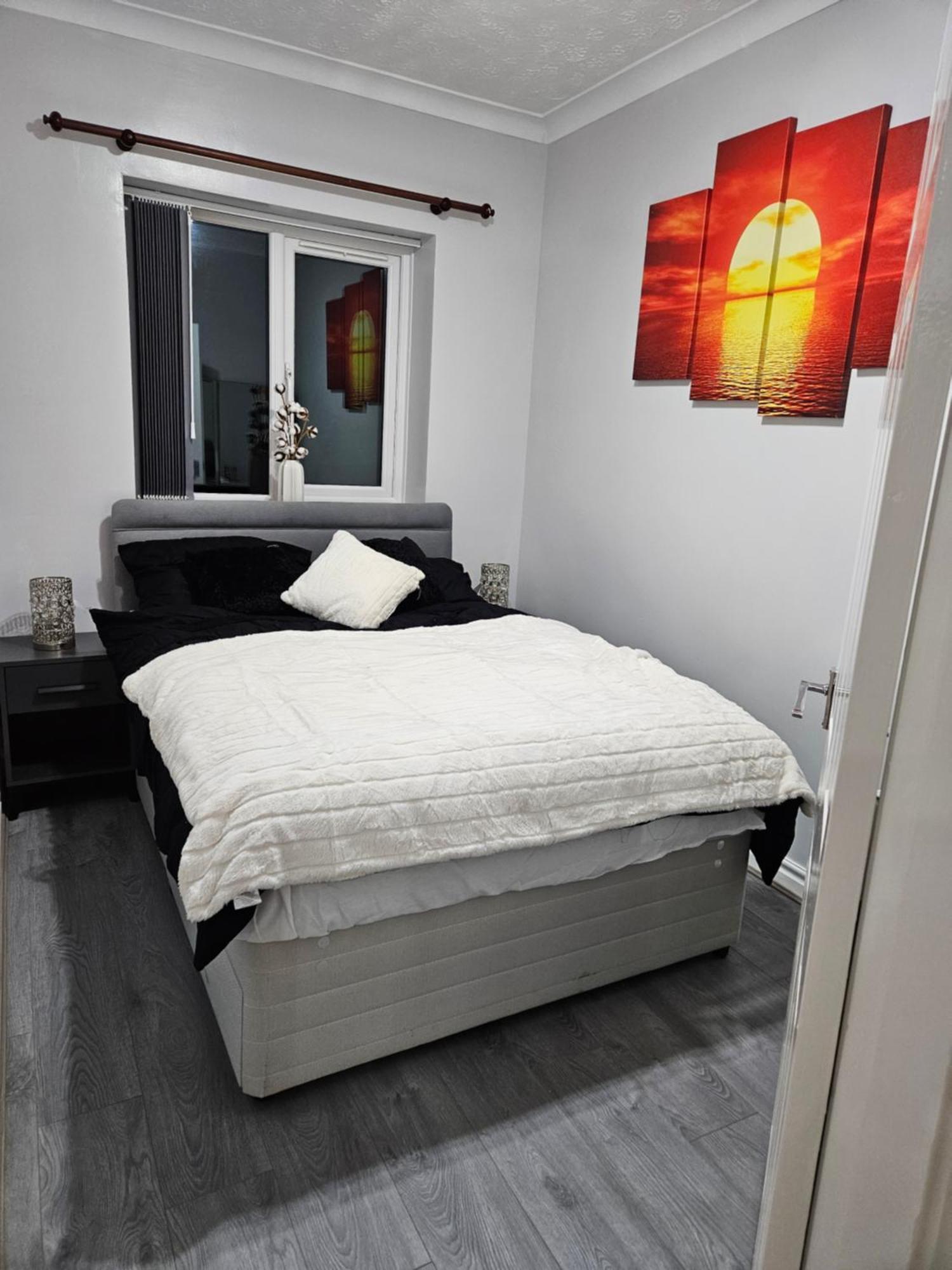 Lister Park Bradford 2Bed Detached Cottage House Parking Cinema Screen Games Room Bagian luar foto