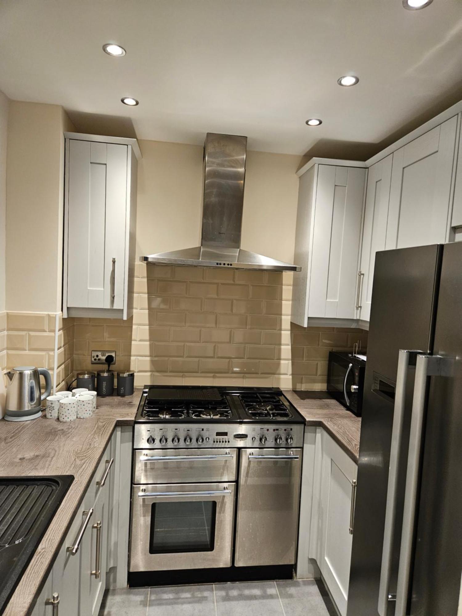 Lister Park Bradford 2Bed Detached Cottage House Parking Cinema Screen Games Room Bagian luar foto