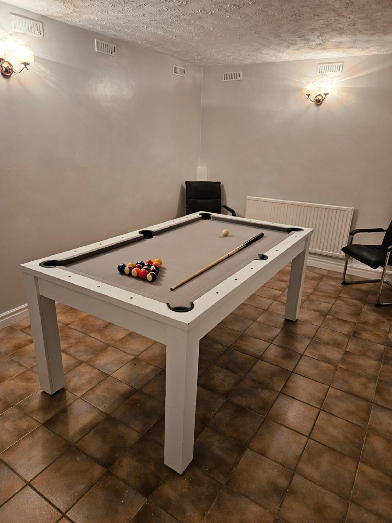 Lister Park Bradford 2Bed Detached Cottage House Parking Cinema Screen Games Room Bagian luar foto