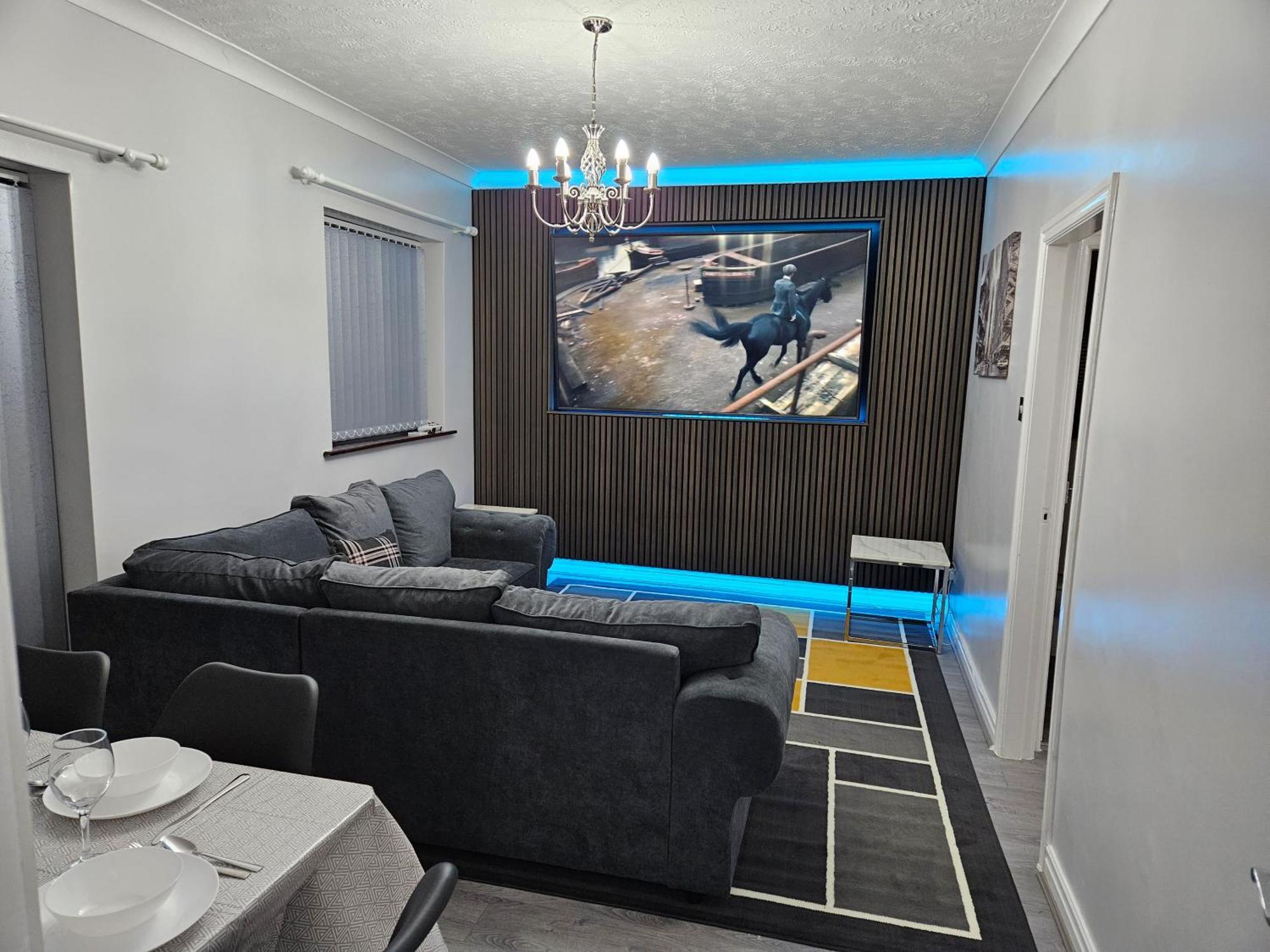 Lister Park Bradford 2Bed Detached Cottage House Parking Cinema Screen Games Room Bagian luar foto